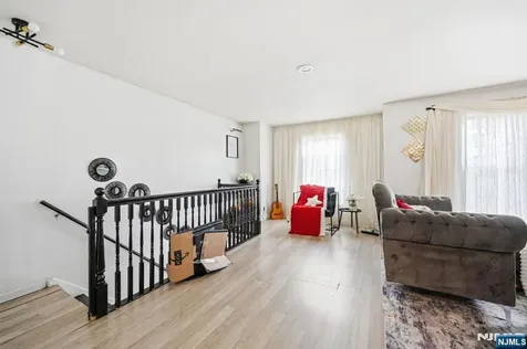 24 Johnson Avenue Newark NJ 07108