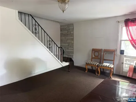 691 River Road Teaneck NJ 07666
