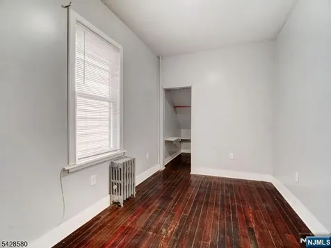 564 Sanford Avenue Newark NJ 07106