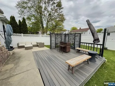 318 Cumberland Avenue Paterson NJ 07502