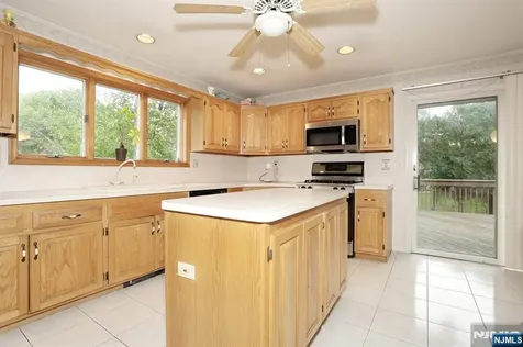 51 Palisade Avenue Emerson NJ 07630