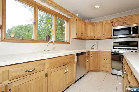 51 Palisade Avenue Emerson NJ 07630