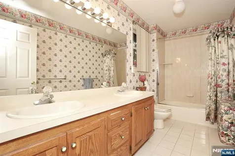 51 Palisade Avenue Emerson NJ 07630