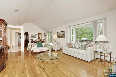 51 Palisade Avenue Emerson NJ 07630