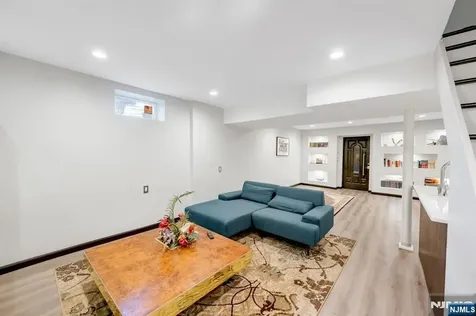 247 Glenwood Avenue Leonia NJ 07605