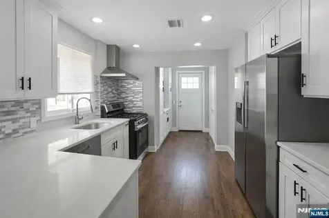146 Poplar Ridgefield Park NJ 07660