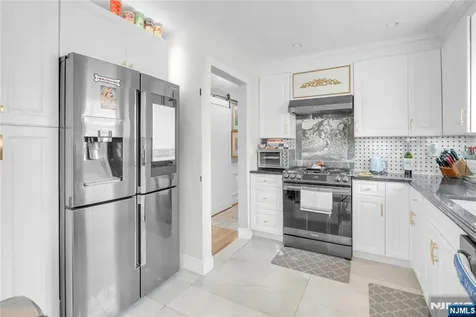 170 Tenafly Road Englewood NJ 07631