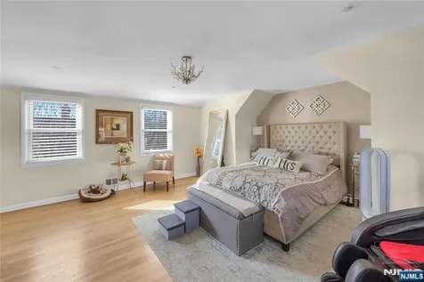 170 Tenafly Road Englewood NJ 07631