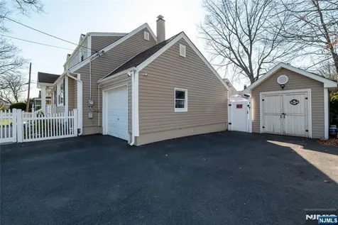 170 Tenafly Road Englewood NJ 07631