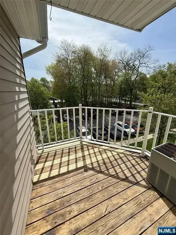 901 Tuliptree Court Mahwah NJ 07430