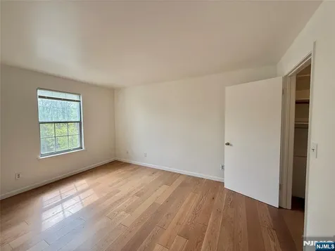 901 Tuliptree Court Mahwah NJ 07430