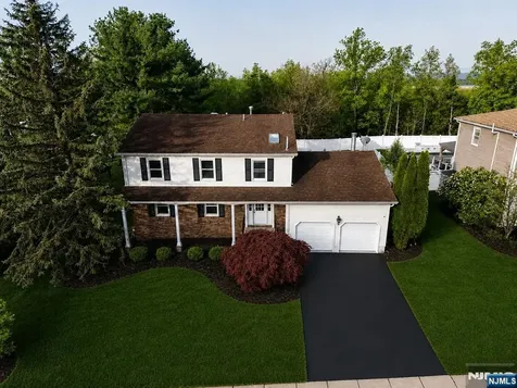 76 Point View Parkway Wayne NJ 07470