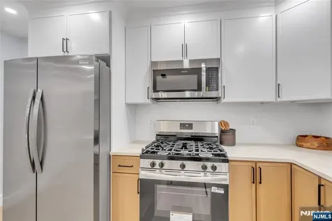 76 Point View Parkway Wayne NJ 07470