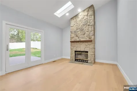 76 Point View Parkway Wayne NJ 07470