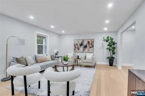 76 Point View Parkway Wayne NJ 07470