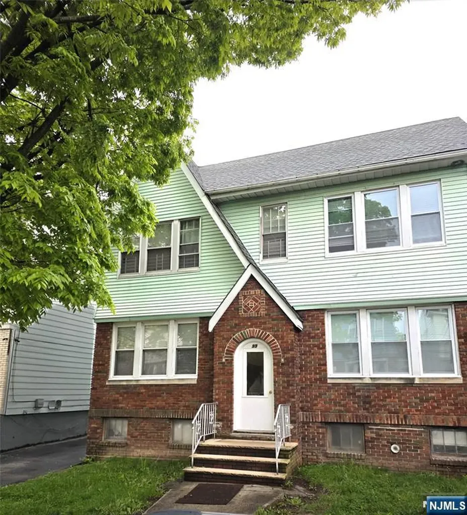 99 15th Street Bloomfield NJ 07003
