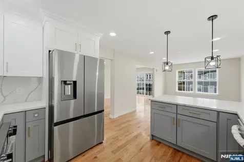 271-273 Schley Street Newark NJ 07112