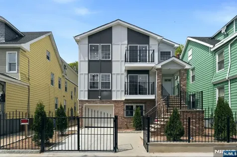 271-273 Schley Street Newark NJ 07112