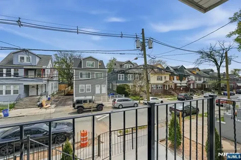 271-273 Schley Street Newark NJ 07112