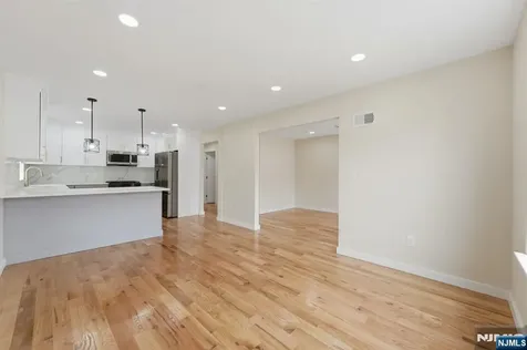 271-273 Schley Street Newark NJ 07112