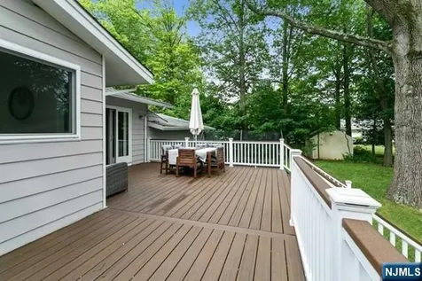 2 Monument Place Cresskill NJ 07626