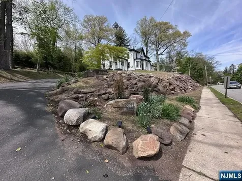 231 Wierimus Road Hillsdale NJ 07642