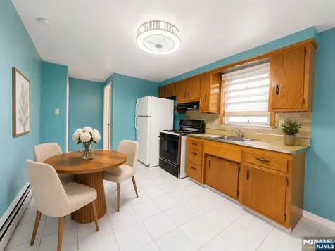 10B Reynolds Avenue East Newark NJ 07029