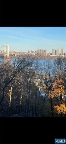4 Horizon Road Fort Lee NJ 07024