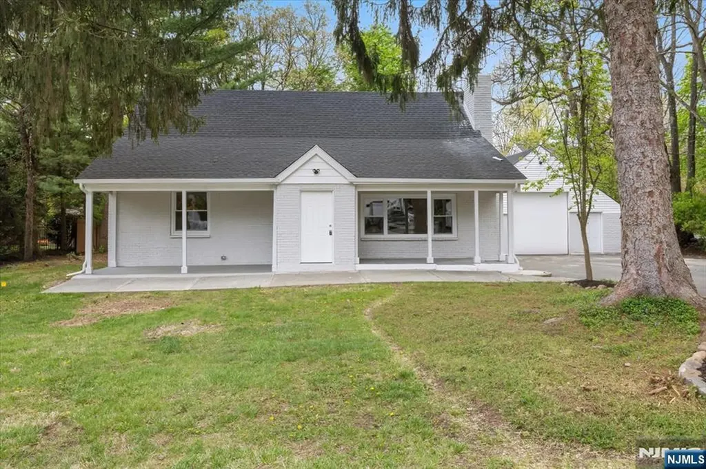 37 Roth Avenue Oakland NJ 07417