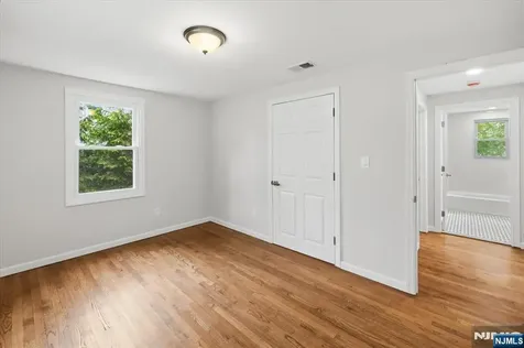 37 Roth Avenue Oakland NJ 07417