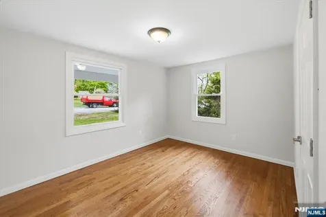 37 Roth Avenue Oakland NJ 07417