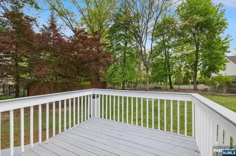 37 Roth Avenue Oakland NJ 07417