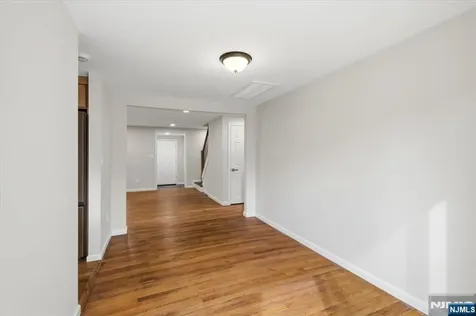 37 Roth Avenue Oakland NJ 07417