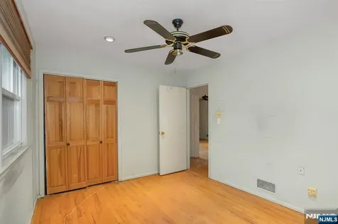 339 Beechwood Road Oradell NJ 07649