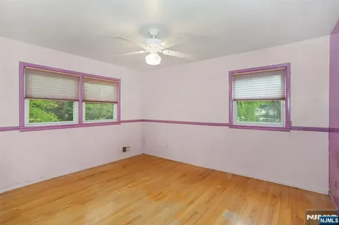 339 Beechwood Road Oradell NJ 07649