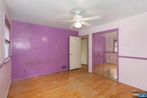 339 Beechwood Road Oradell NJ 07649