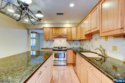 7 Matthew Wayne NJ 07470