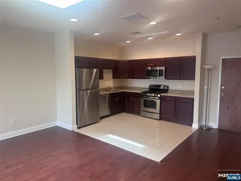 45 Emerson Plaza Emerson NJ 07630