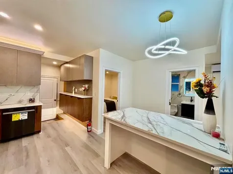 58 Zeliff Avenue Little Falls NJ 07424