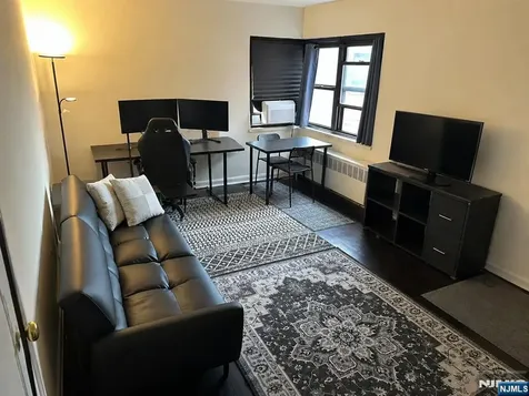 2339 Hudson Terrace Fort Lee NJ 07024