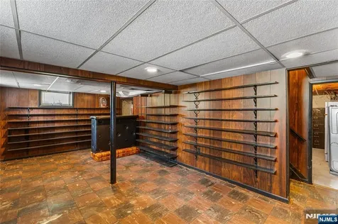 93 Willow Street Elmwood Park NJ 07407