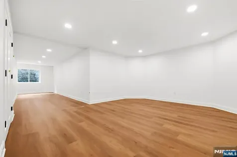 120 Hope Street Ridgewood NJ 07450