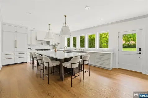 120 Hope Street Ridgewood NJ 07450