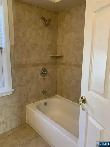 4 Oak Street Cresskill NJ 07626