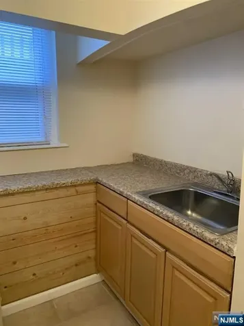 4 Oak Street Cresskill NJ 07626