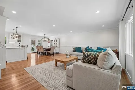 319 James Way Wyckoff NJ 07481
