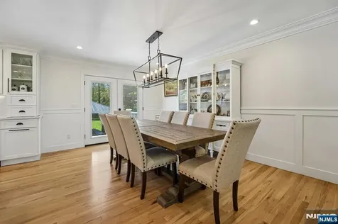 319 James Way Wyckoff NJ 07481