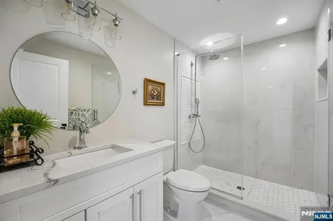 319 James Way Wyckoff NJ 07481