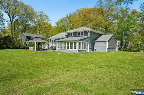 319 James Way Wyckoff NJ 07481