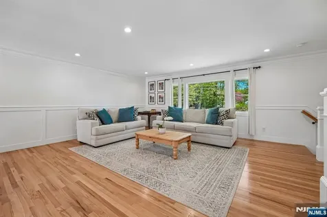 319 James Way Wyckoff NJ 07481